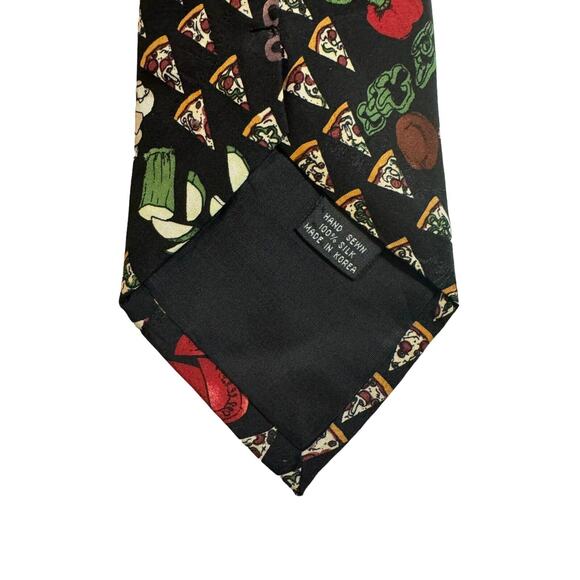 Nicole Miller Pizza Toppings Mushrooms Olives Bell Peppers Tomatoes Necktie Silk - Picture 5 of 7